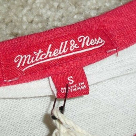 DC United Soccer MLS Womens Raglan Shirt sz. Small - Picture 3 of 4